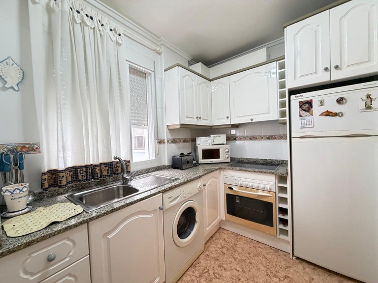 Apartment for Sale in Torrevieja, Alicante 20