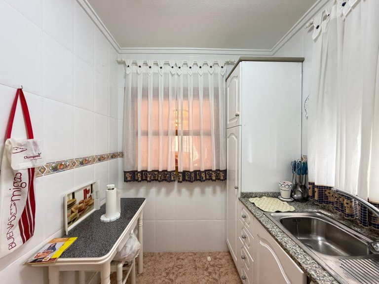 Apartment for Sale in Torrevieja, Alicante 21