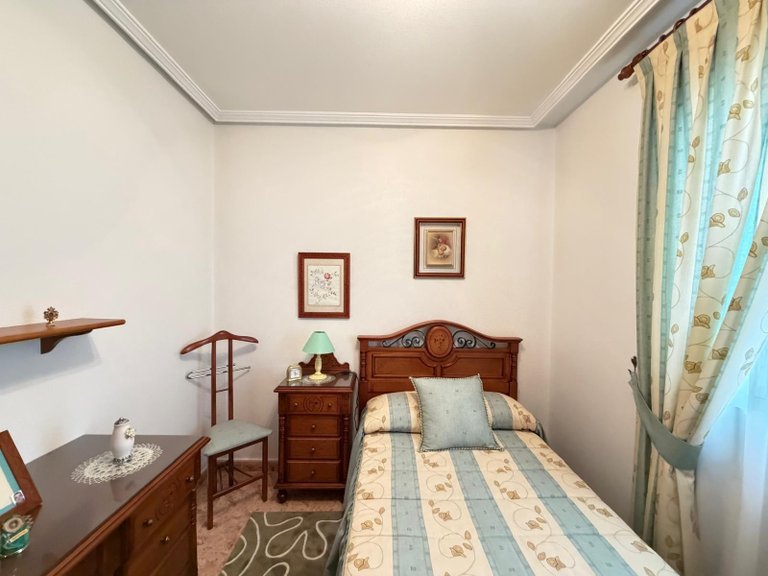 Apartment for Sale in Torrevieja, Alicante 37