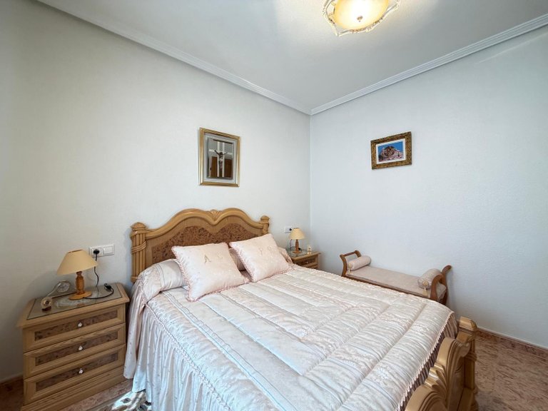 Apartment for Sale in Torrevieja, Alicante 44