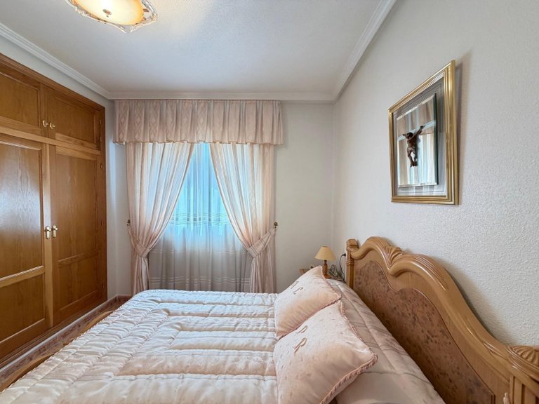 Apartment for Sale in Torrevieja, Alicante 49