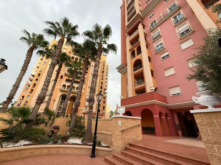 Apartment for Sale in Costa Blanca Torrevieja, Alicante 1