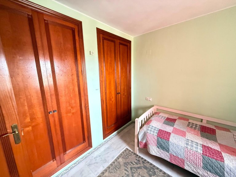 Apartment for Sale in Costa Blanca Torrevieja, Alicante 29