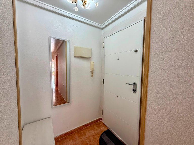 Penthouse for Sale in Torrevieja, Alicante 28