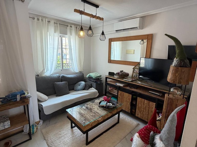 Villa for Sale in Torrevieja, Alicante 6