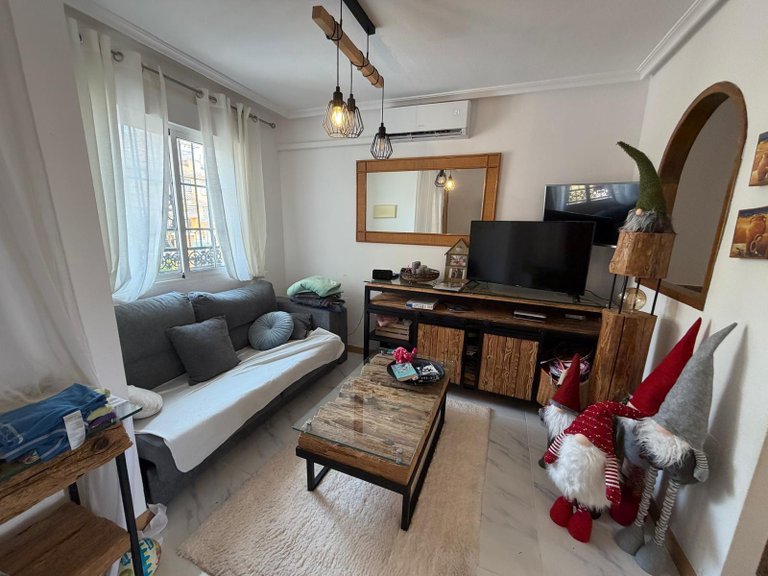 Villa for Sale in Torrevieja, Alicante 9