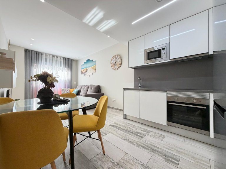 Apartment for Sale in Torrevieja, Alicante 1