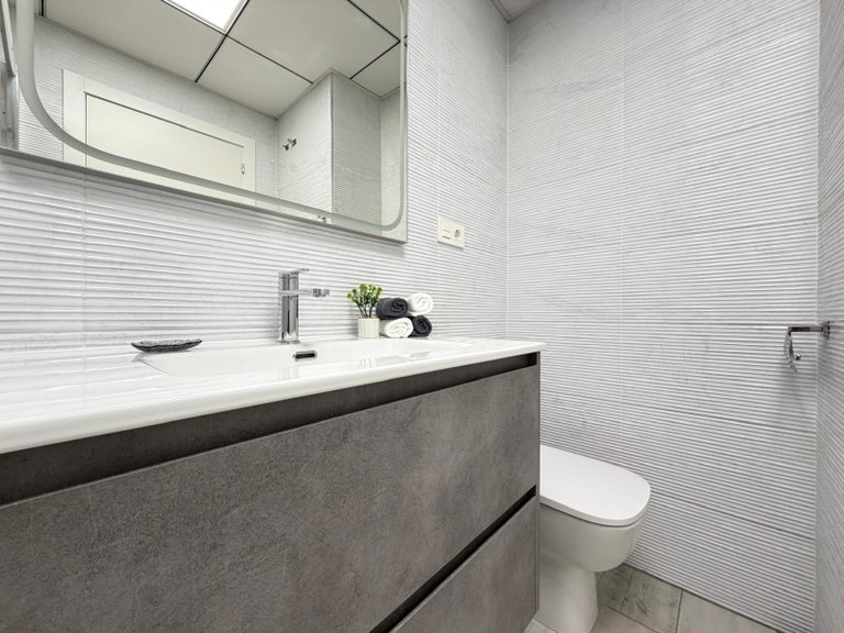Apartment for Sale in Torrevieja, Alicante 25