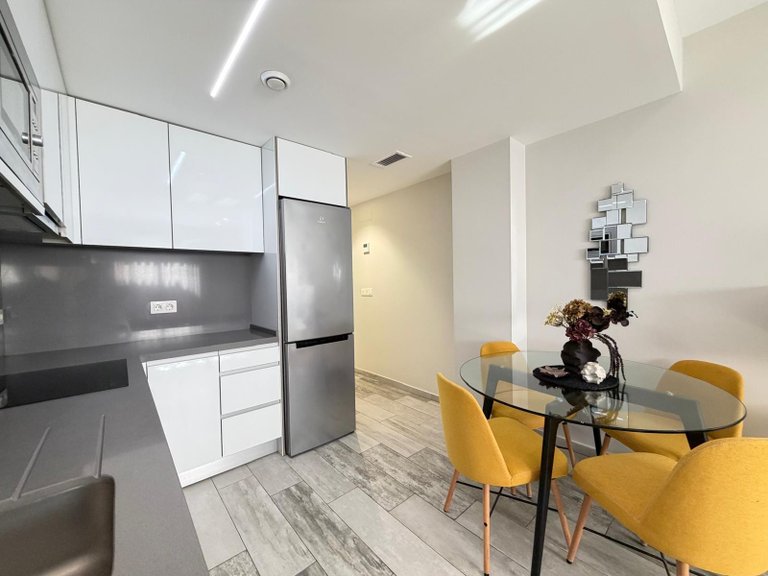 Apartment for Sale in Torrevieja, Alicante 36
