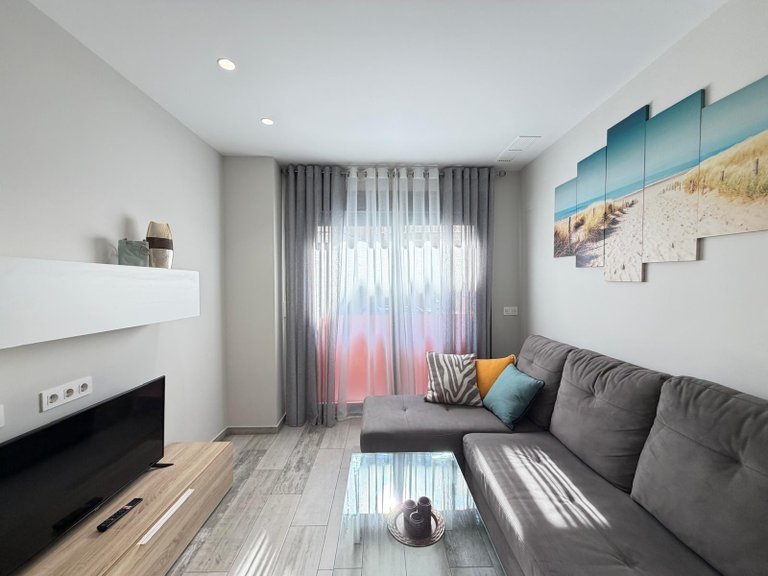 Apartment for Sale in Torrevieja, Alicante 42