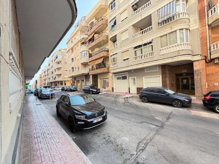 Apartment for Sale in Torrevieja, Alicante 44