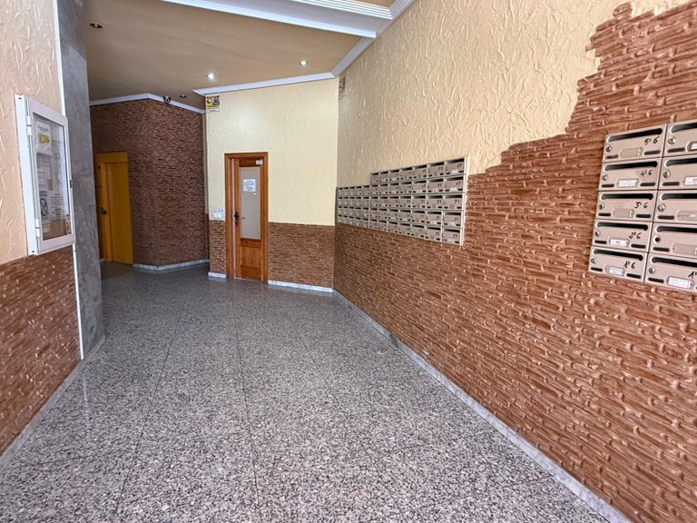 Apartment for Sale in Torrevieja, Alicante 25