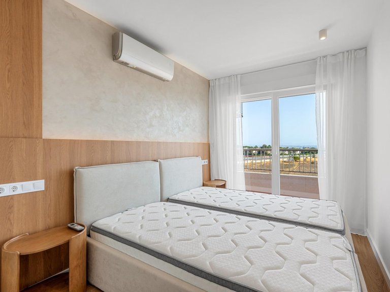 Apartment for Sale in Torrevieja, Alicante 12