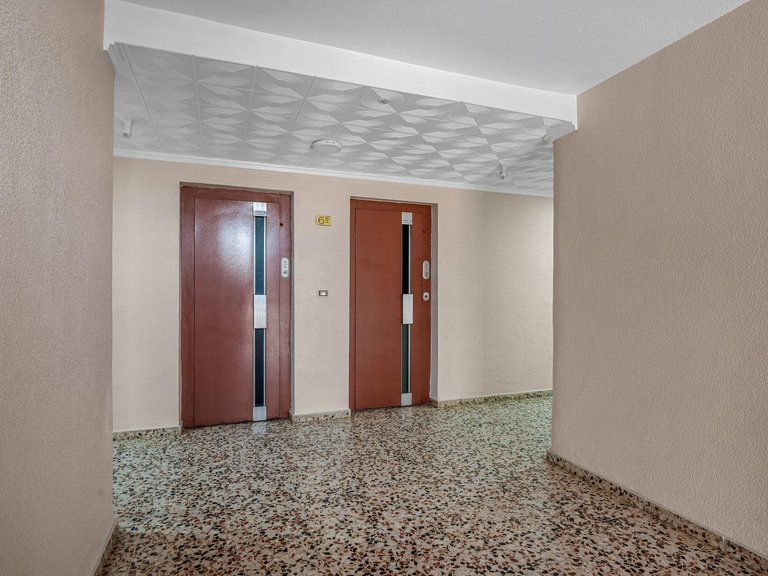 Apartment for Sale in Torrevieja, Alicante 30