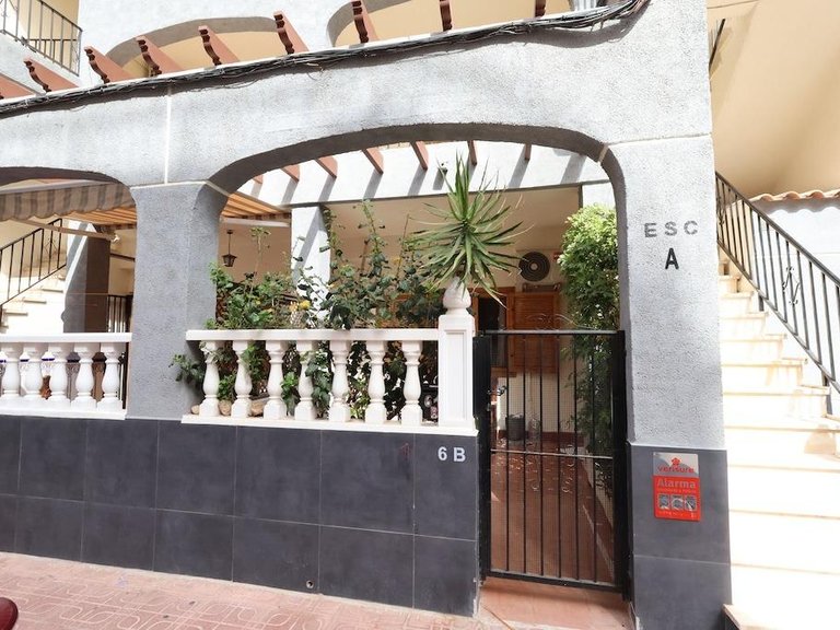 Apartment for Sale in Torrevieja, Alicante 1