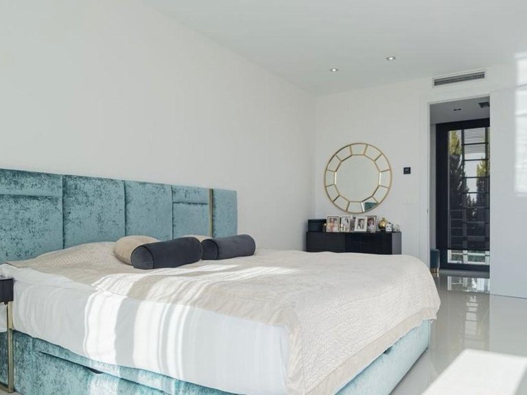 Villa for Sale in Finestrat, Alicante 8