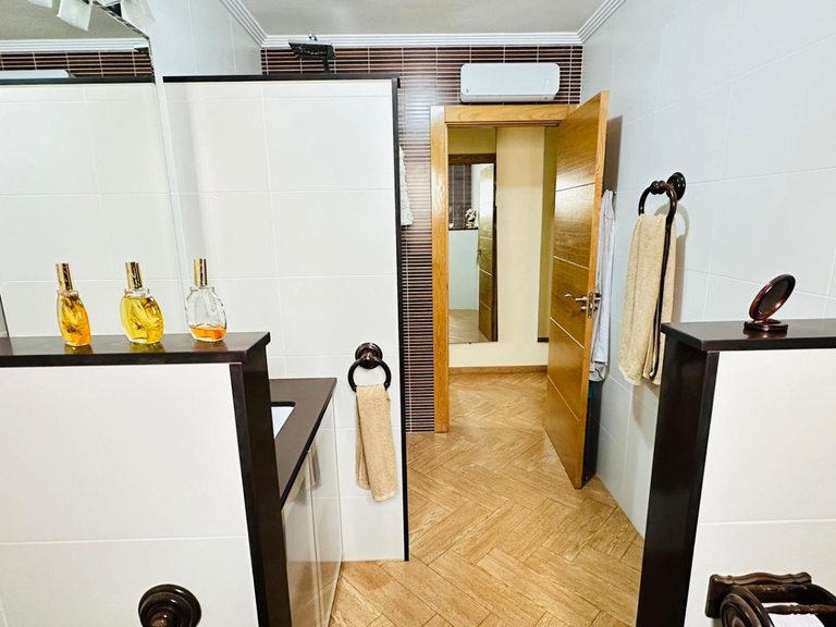 Apartment for Sale in Costa Blanca Torrevieja, Alicante 19