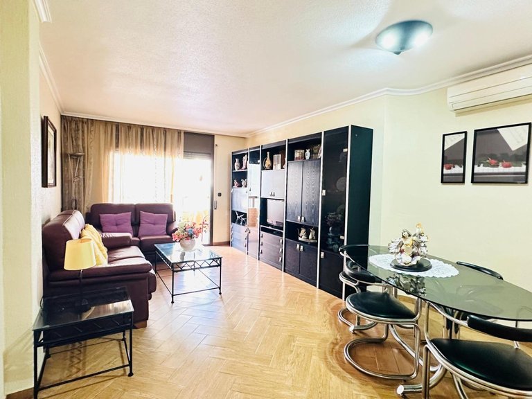 Apartment for Sale in Costa Blanca Torrevieja, Alicante 5