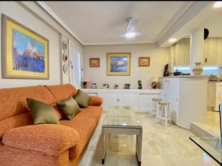 Apartment for Sale in Costa Blanca Torrevieja, Alicante 11