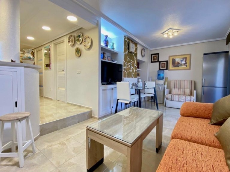 Apartment for Sale in Costa Blanca Torrevieja, Alicante 12