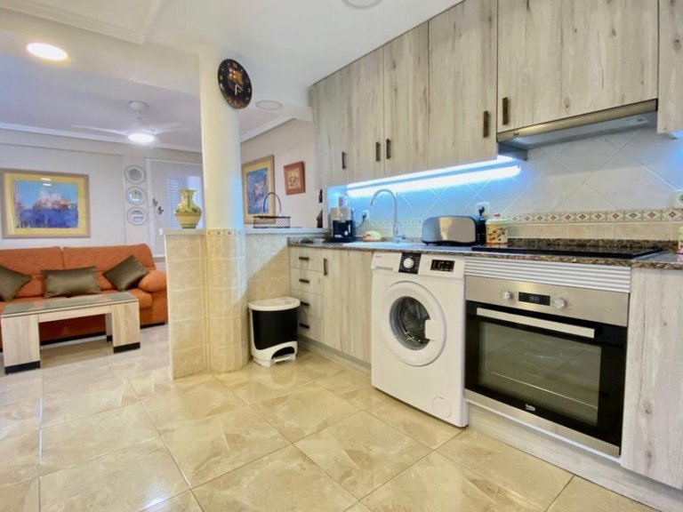 Apartment for Sale in Costa Blanca Torrevieja, Alicante 14