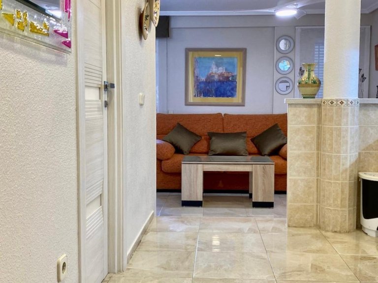 Apartment for Sale in Costa Blanca Torrevieja, Alicante 17