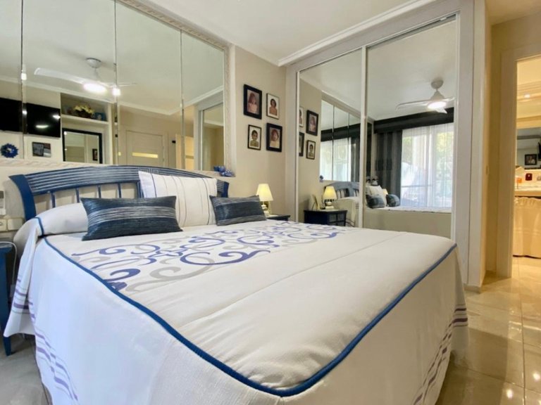 Apartment for Sale in Costa Blanca Torrevieja, Alicante 23