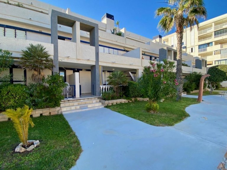 Apartment for Sale in Costa Blanca Torrevieja, Alicante 4