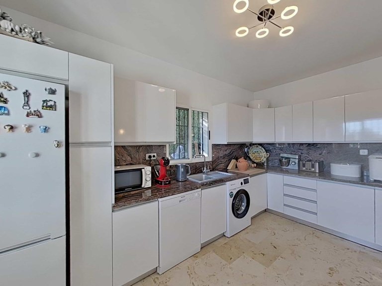 Villa for Sale in Orihuela Costa, Alicante 46