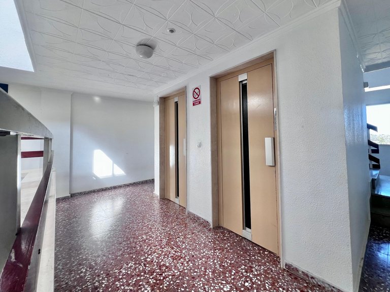 Apartment for Sale in Torrevieja, Alicante 35