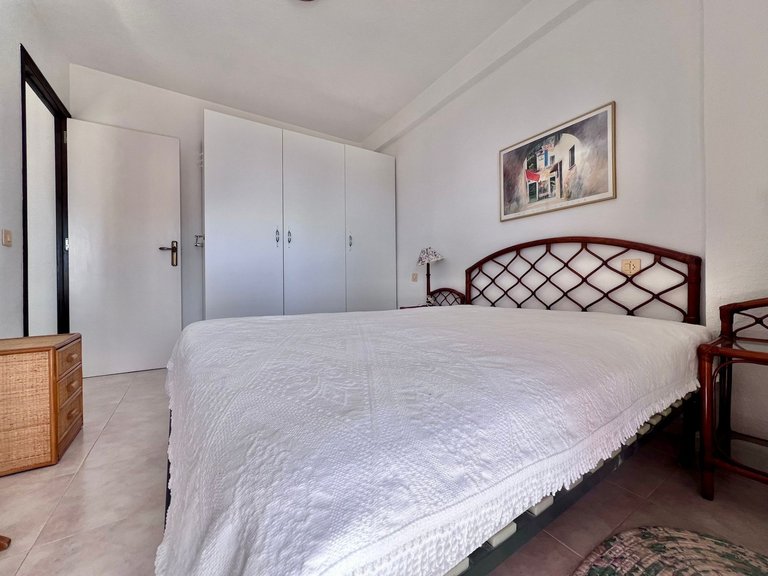 Apartment for Sale in Torrevieja, Alicante 14