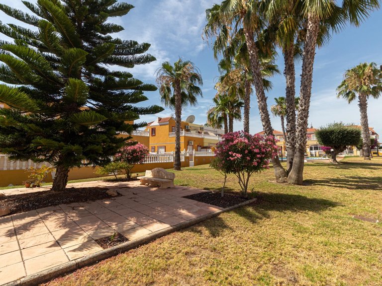 Town House for Sale in Orihuela Costa, Alicante 39
