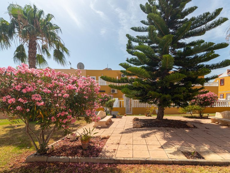Town House for Sale in Orihuela Costa, Alicante 40