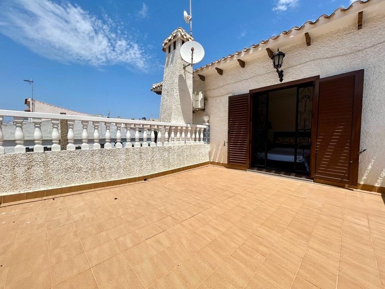 Villa for Sale in Orihuela Costa, Alicante 25