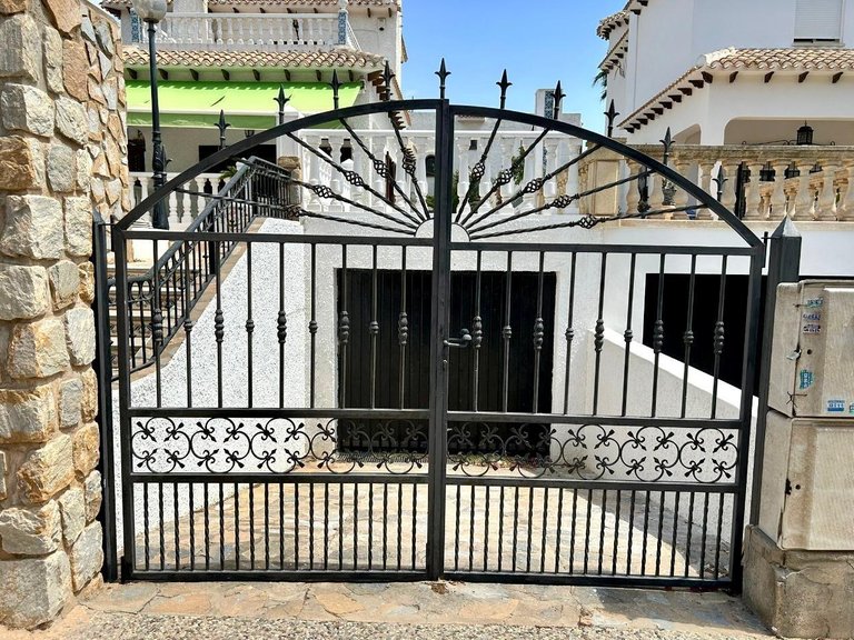 Villa for Sale in Orihuela Costa, Alicante 29