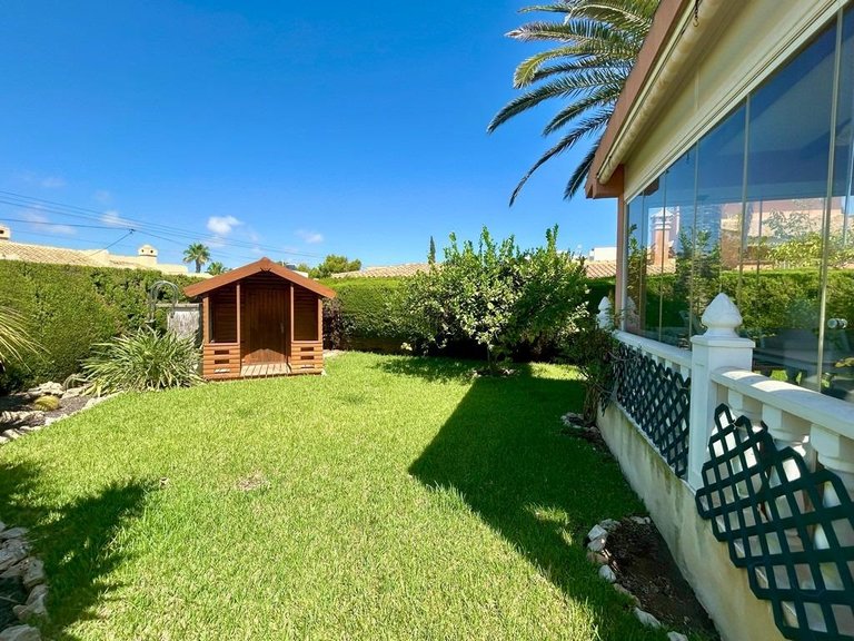Villa for Sale in Cabo Roig, Alicante 17