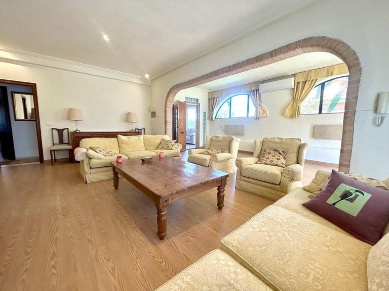 Villa for Sale in Cabo Roig, Alicante 27