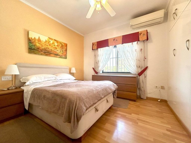 Villa for Sale in Cabo Roig, Alicante 37
