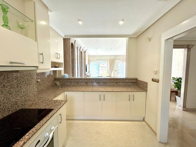 Apartment for Sale in Cabo Roig, Alicante 10