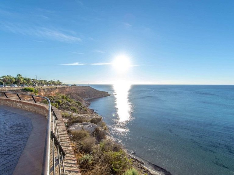 Apartment for Sale in Cabo Roig, Alicante 40