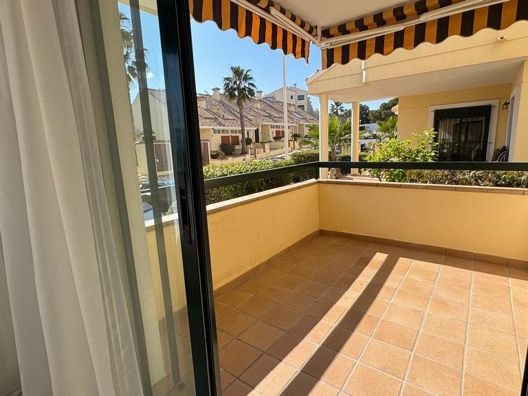 Apartment for Sale in Villamartin, Alicante 20