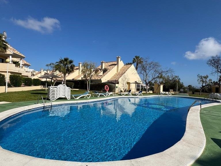 Apartment for Sale in Villamartin, Alicante 24