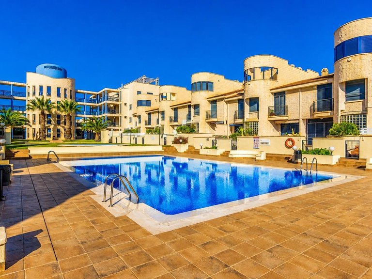 Town House for Sale in Cabo Roig, Alicante 1