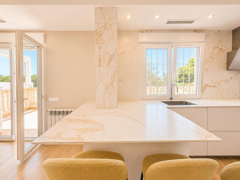 Villa for Sale in Campoamor, Alicante 10
