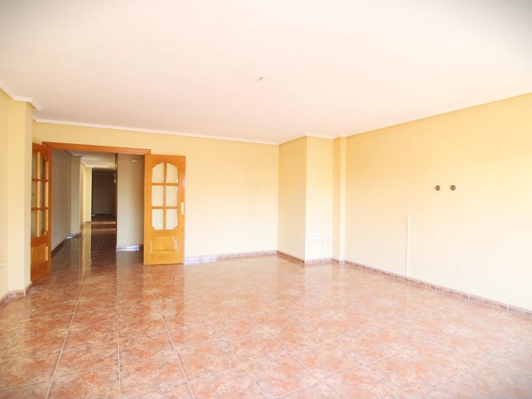 Apartment for Sale in Torrevieja, Alicante 1
