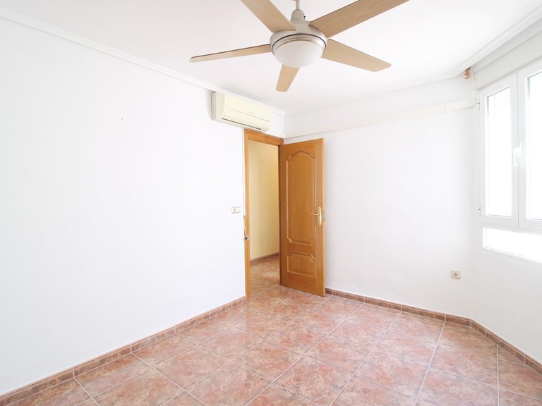 Apartment for Sale in Torrevieja, Alicante 11