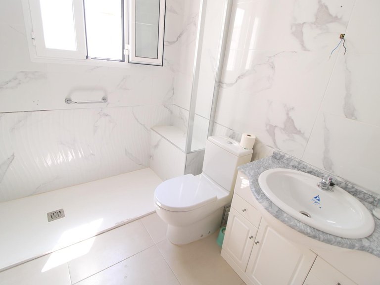 Apartment for Sale in Torrevieja, Alicante 17