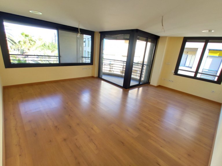 Apartment for Sale in Costa Blanca Torrevieja, Alicante 3