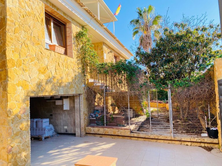 Villa for Sale in Costa Blanca Orihuela Costa, Alicante 40