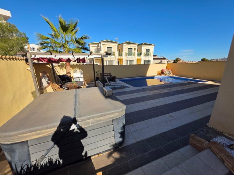 Villa for Sale in Costa Blanca Orihuela Costa, Alicante 15